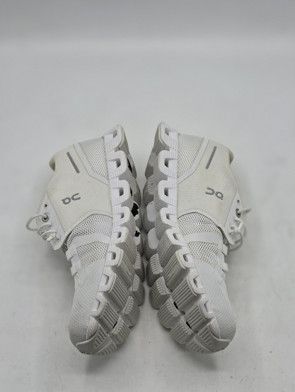 On Running Cloud 5 All White Sneakers Lightweight Running Shoes Womens W5 - Picture 11 of 16